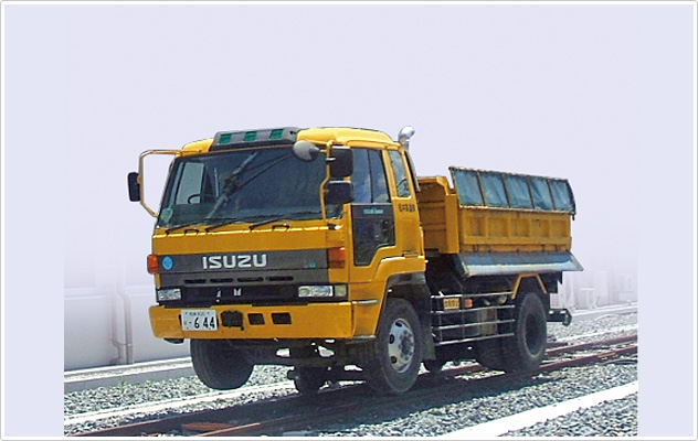 Road-rail 8-t dump truck